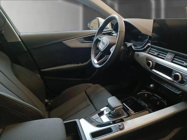 Audi A4 40 TDI Avant S-Tronic