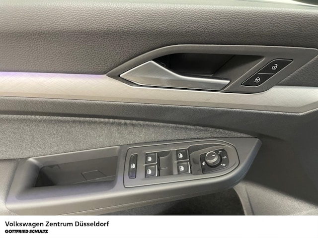 Volkswagen Golf 1.5 eTSI DSG Life Variant