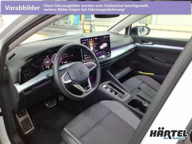 Volkswagen Golf 1.5 eTSI DSG