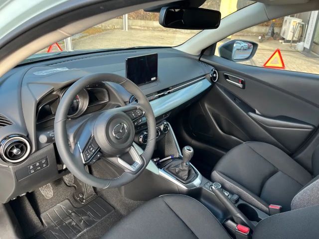 Mazda 2 Exclusive-line SkyActiv e-Skyactiv