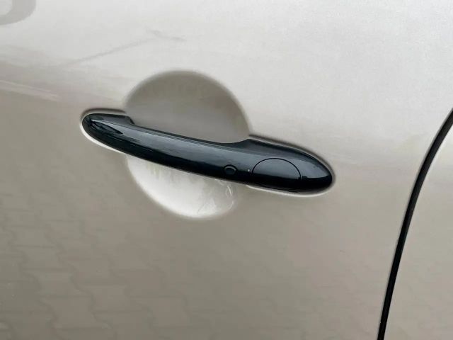 MINI Cooper Countryman *ADAP.LED*SHZ*R-KAMERA*NAVI*EL.HECKKLAPPE*KEYLESS*