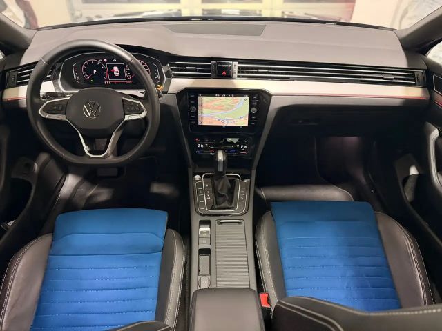 Volkswagen Passat Elegance Elegance