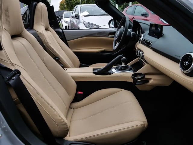 Mazda MX-5 RF SkyActiv