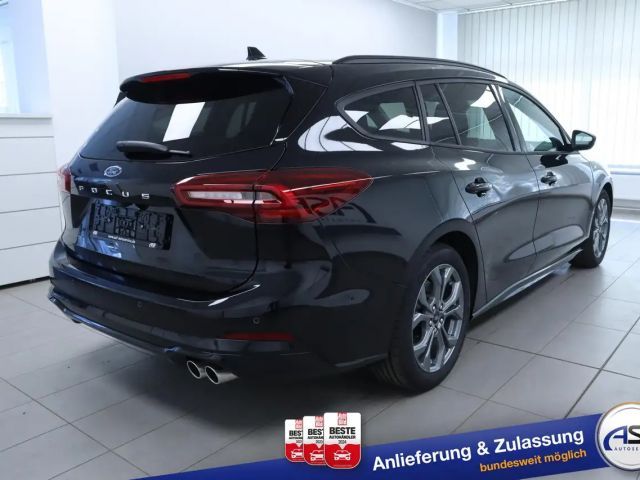 Ford Focus ST Line Wagon