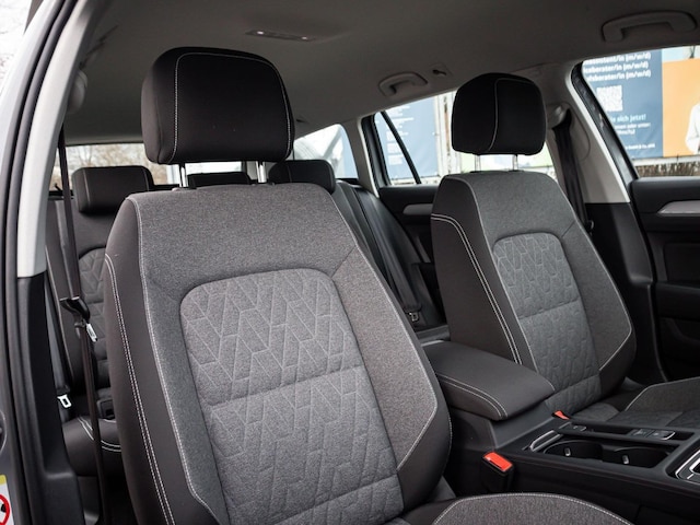 Volkswagen Passat 1.5 TSI Business DSG Variant