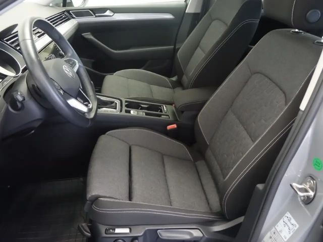 Volkswagen Passat Business DSG Variant