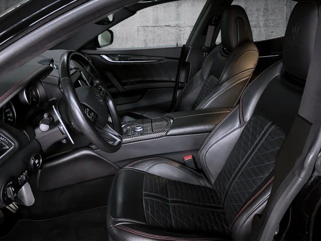 Maserati Ghibli Trofeo