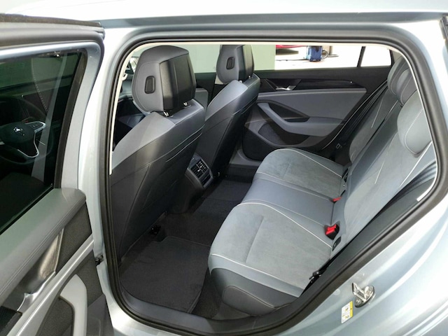 Volkswagen Passat 2.0 TDI Business DSG Variant