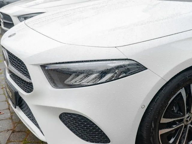 Mercedes-Benz A 200 Progressive