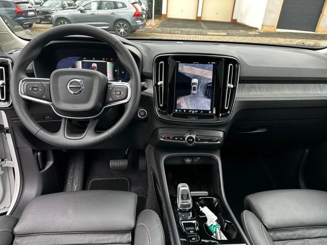 Volvo XC40 Dark Plus