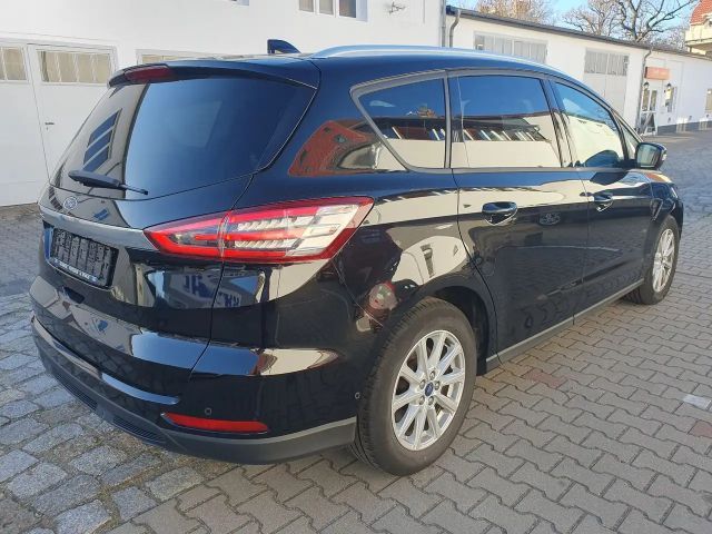 Ford S-Max Trend