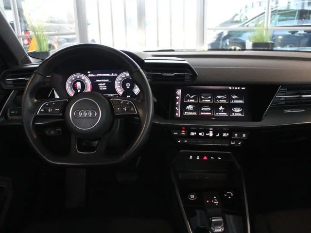 Audi A3 35 TFSI S-Line Sedan Sportback