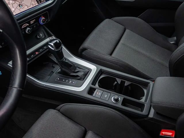 Audi Q3 S-Line S-Tronic