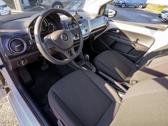 Volkswagen e-up! Move Move up!