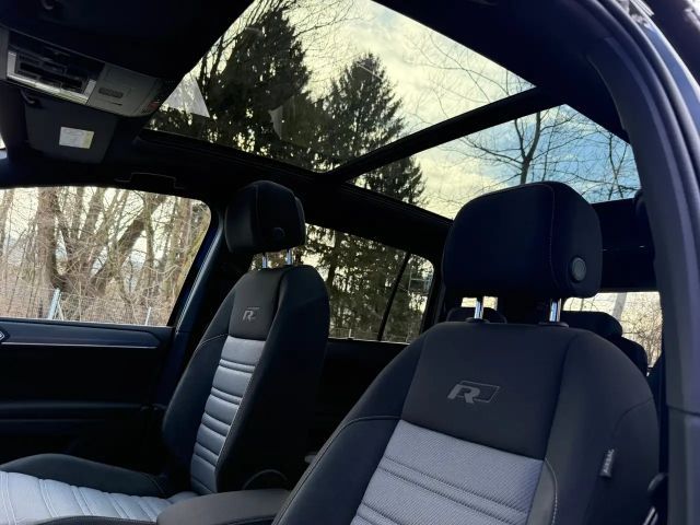 Volkswagen Touran DSG R-Line