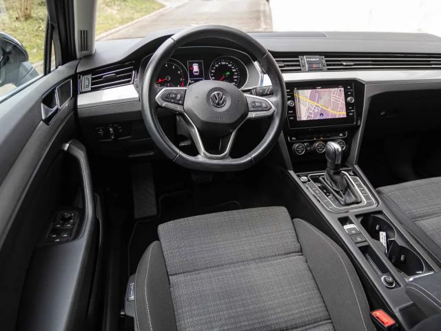 Volkswagen Passat 1.5 TSI Business DSG Variant