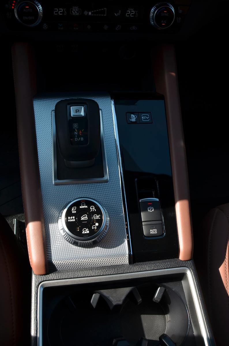 Mitsubishi Outlander 4WD PHEV