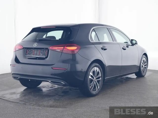 Mercedes-Benz A 180 Progressive