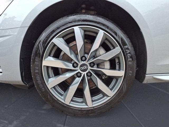 Audi A4 40 TDI Quattro S-Tronic Sedan