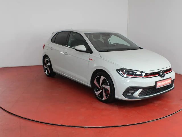 Volkswagen Polo 2.0 TSI DSG GTI