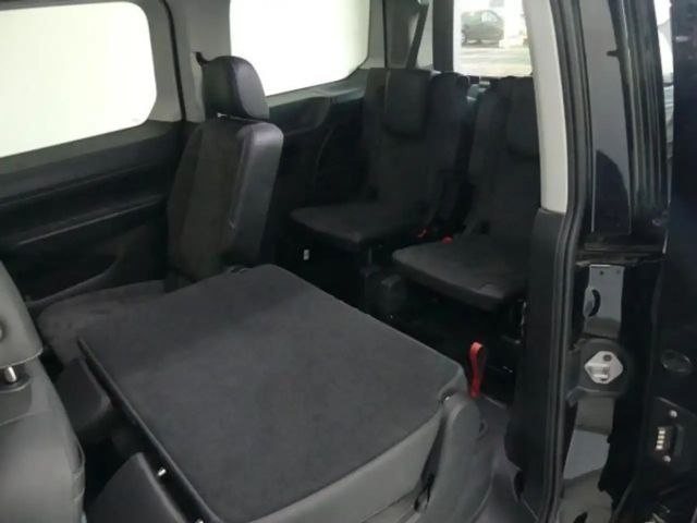 Volkswagen Caddy 1.5 TSI DSG Style