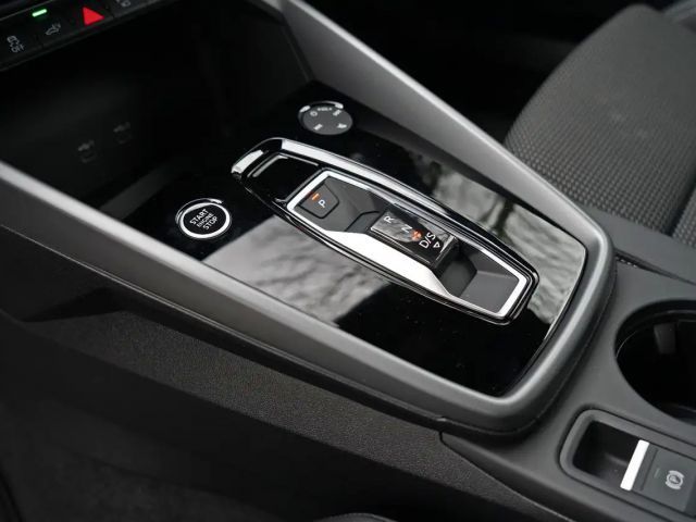 Audi A3 Business S-Line Sportback