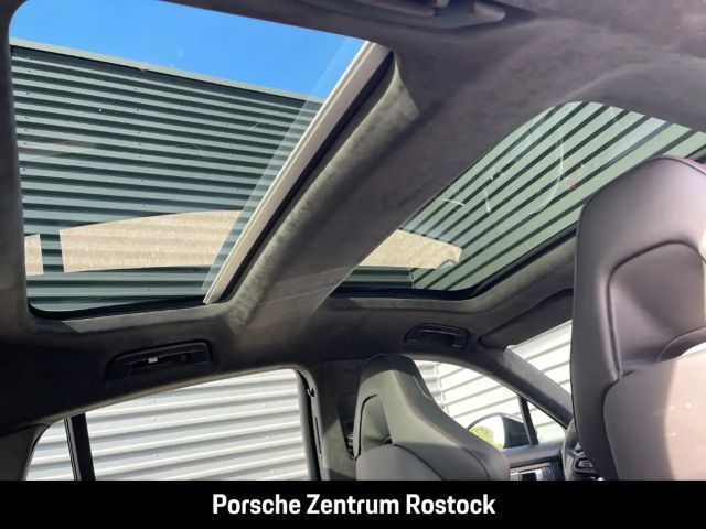 Porsche Panamera GTS