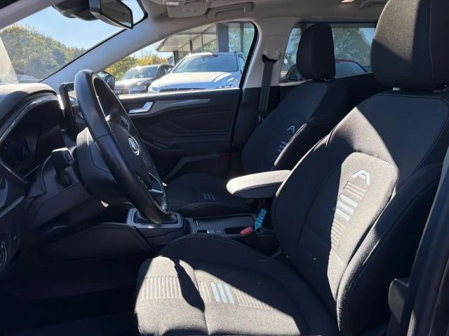 Ford Focus Active Wagon