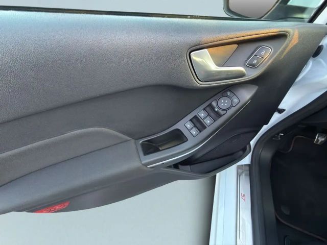 Ford Fiesta EcoBoost ST Line