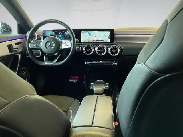 Mercedes-Benz CLA 200 AMG Line Shooting Brake