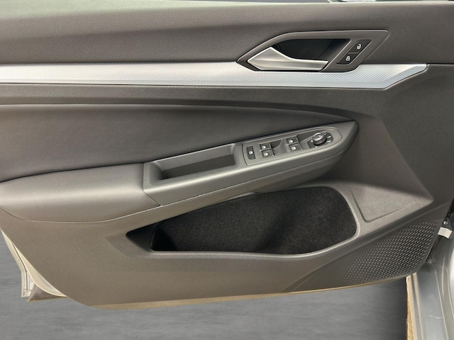 Volkswagen Golf 1.5 TSI Golf VIII