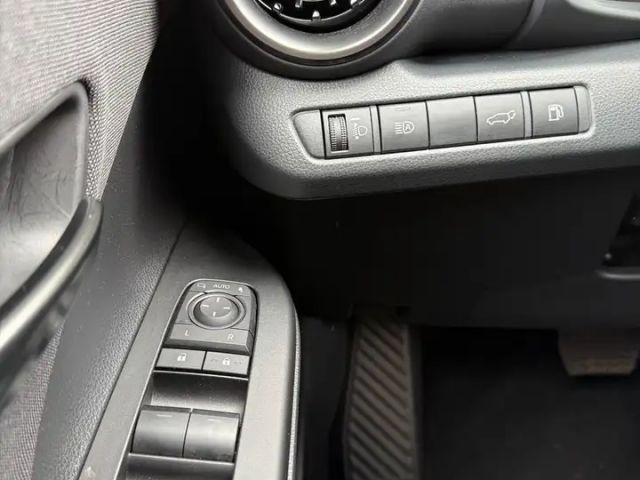 Toyota C-HR Hybride Team D Technik