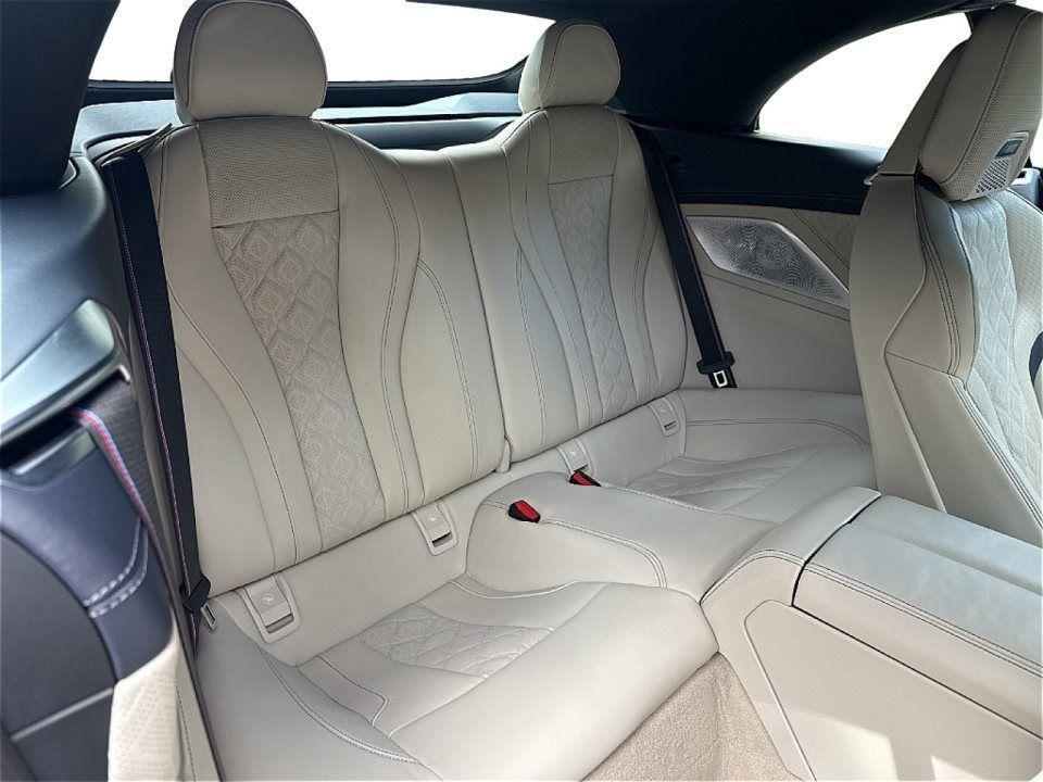 BMW M8 Cabrio Competition