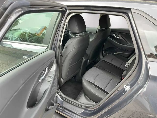 Hyundai i30 Hybrid Trend