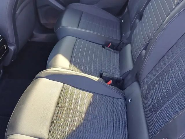 Peugeot 5008 Allure Pack Hybrid