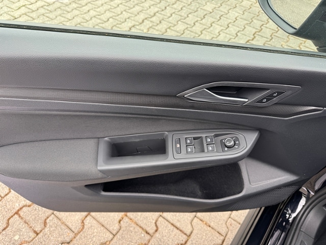 Volkswagen Golf 2.0 TSI Golf VIII