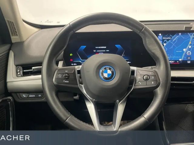 BMW X1 IX1 A XDRIVE30 AHK PDC DAB LED 17"LM