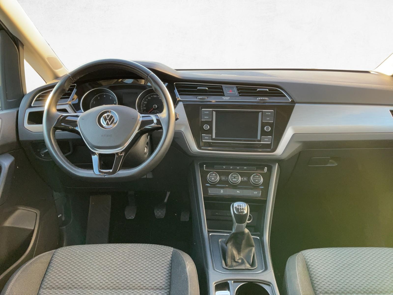 Volkswagen Touran 1.5 TSI Comfortline