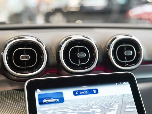 Mercedes-Benz C 220 AVANTGARDE C 220 d Estate