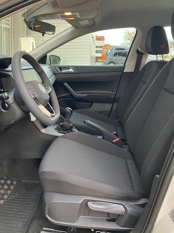 Volkswagen Polo Polo Basis 1.0