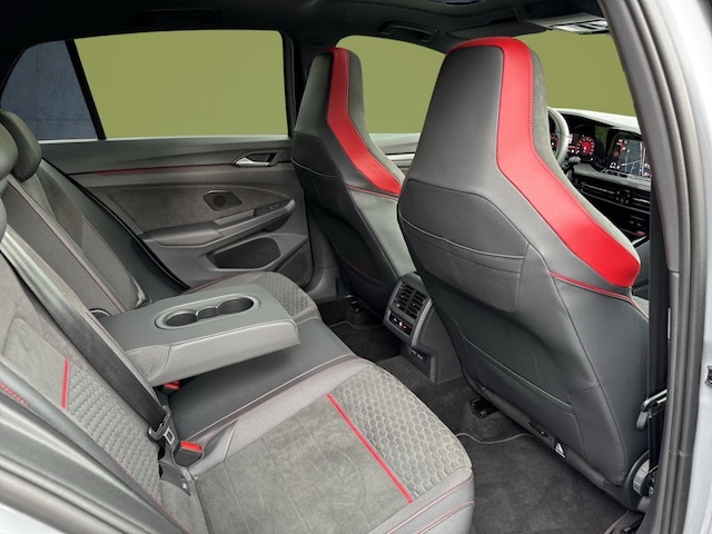 Volkswagen Golf Business GTI