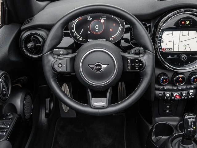 MINI Cooper Cabrio Cooper JCW Trim Aut. LED LHZ DKG RFK