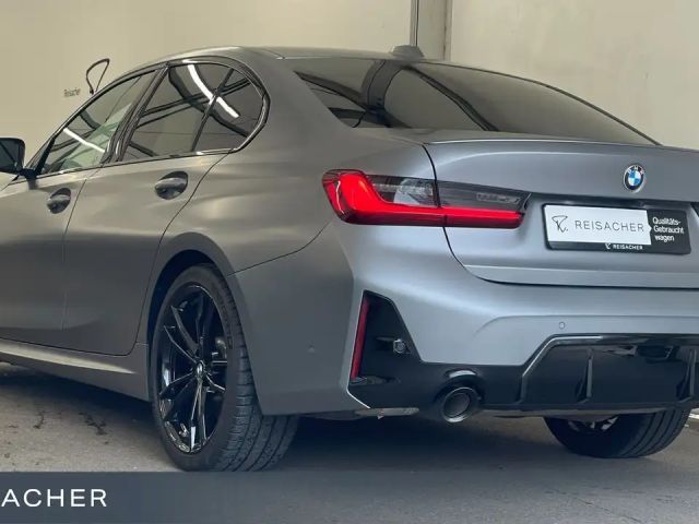 BMW 330 330i M-Sport Sedan xDrive