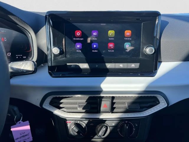 Seat Arona Reference