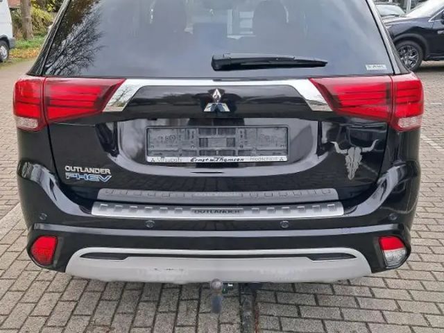 Mitsubishi Outlander 4WD MIVEC PHEV