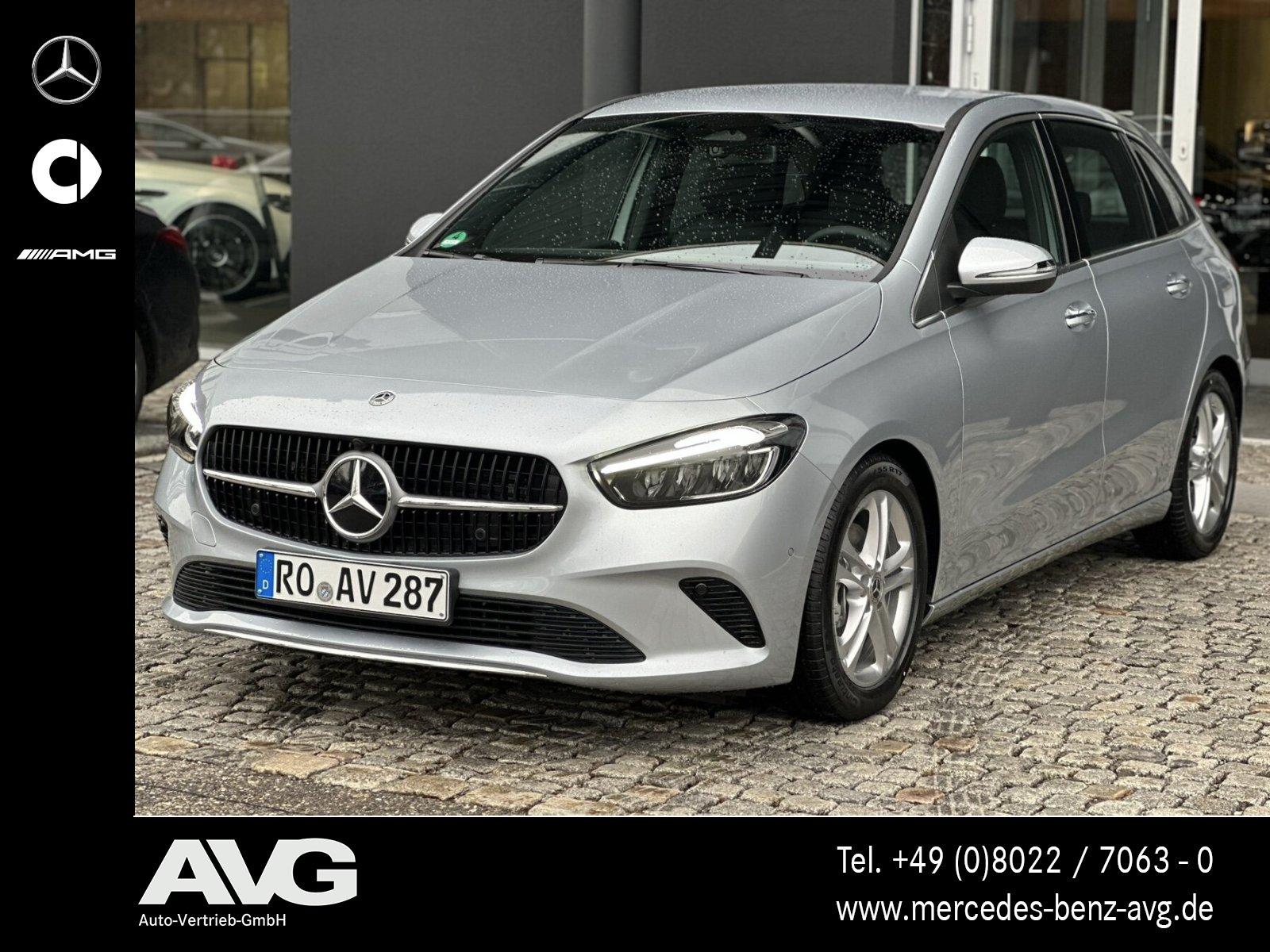 Mercedes-Benz B 180 Progressive Sedan