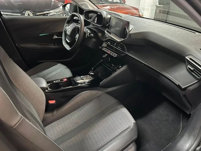 Peugeot 208 Allure Pack