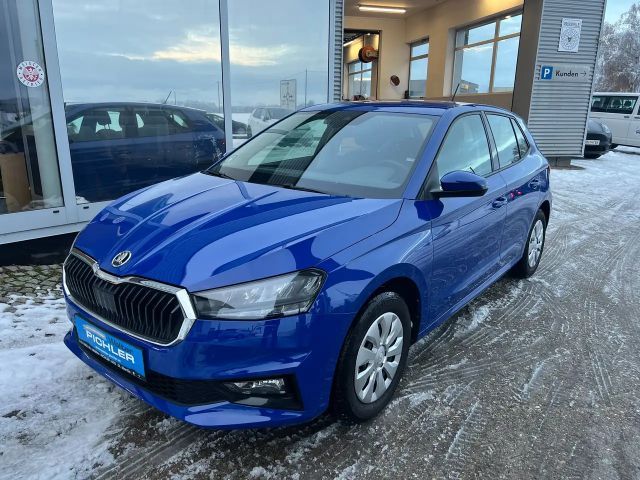 Skoda Fabia Essence 1.0i