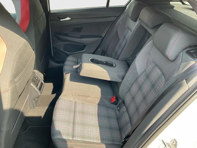 Volkswagen Golf 2.0 TSI DSG GTI