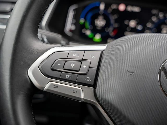 Volkswagen Tiguan 1.4 TSI Life eHybrid